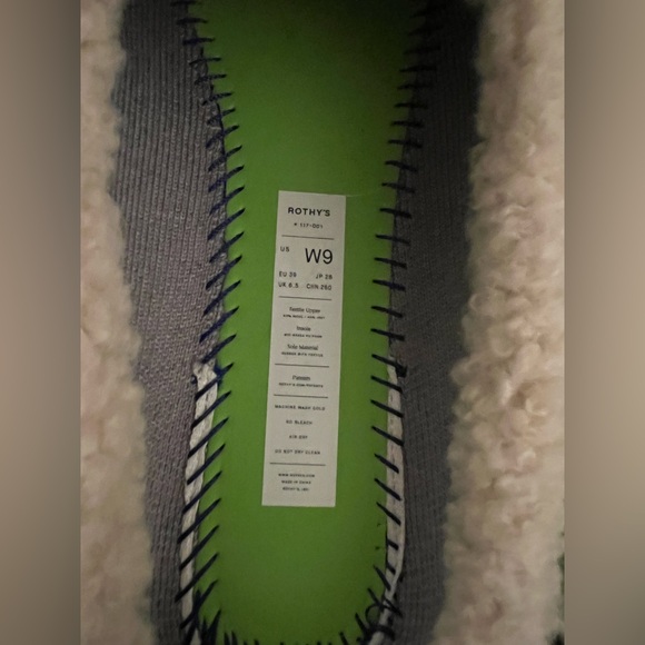 Rothy's Gray Slip-On Sherpa-Lined Mules with Cream Trim, NWOT-No Box! Size 9. - Picture 9 of 16